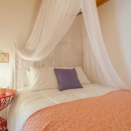Alfama Charming Apartment, By Timecooler Lisbon Bagian luar foto