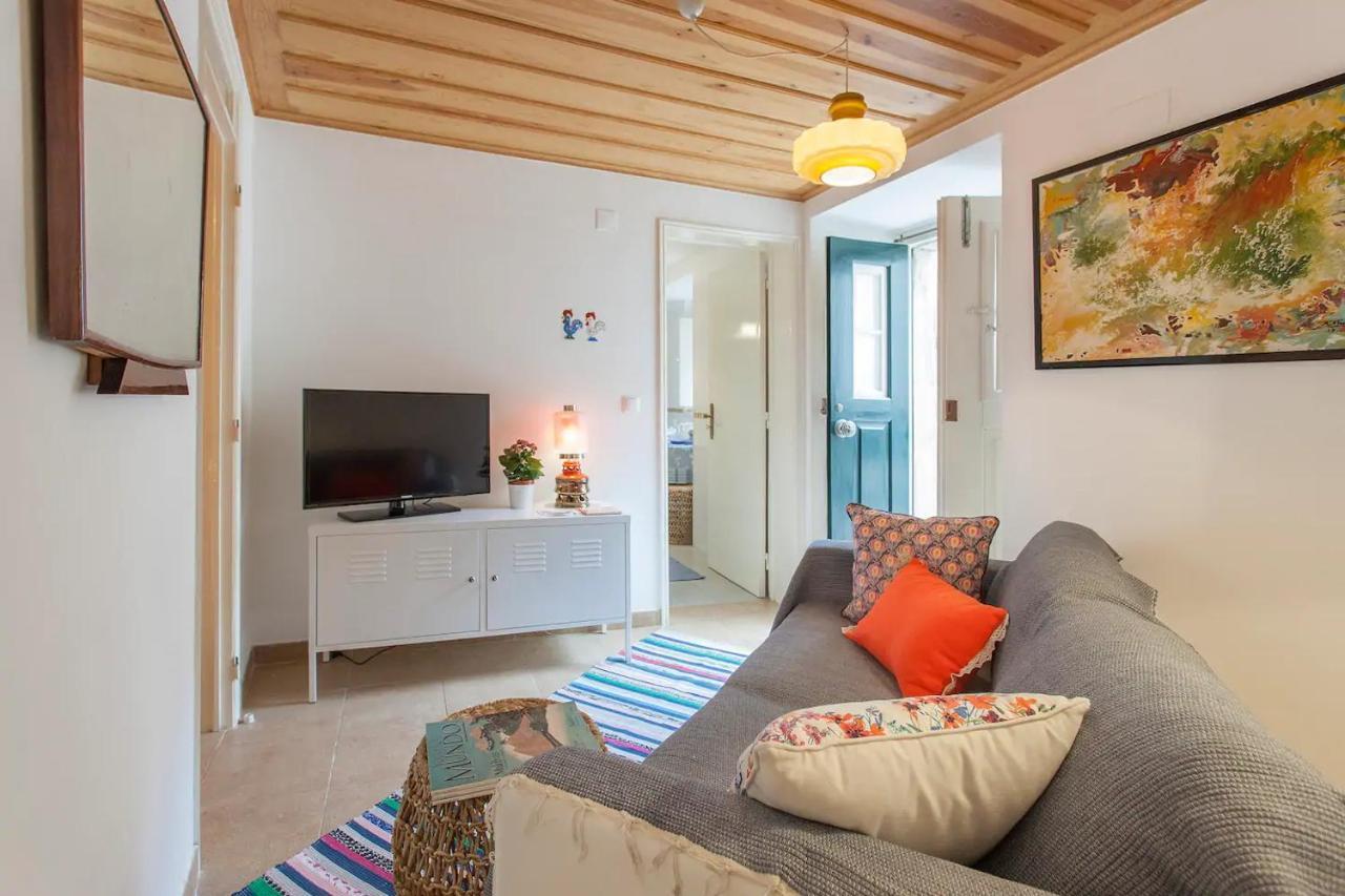 Alfama Charming Apartment, By Timecooler Lisbon Bagian luar foto